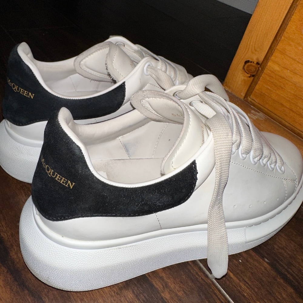 Alexander McQueen Sneakers